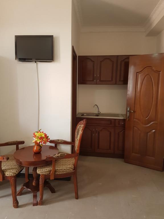 Comfort Zone Guest House & Pension Addis Abeba Esterno foto